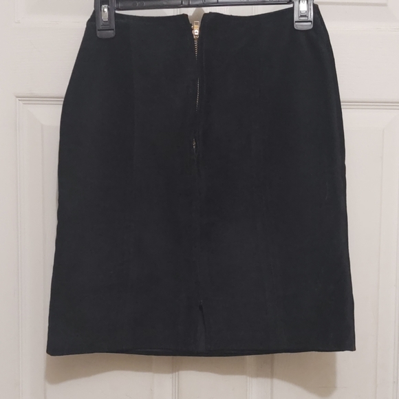 Chia Black suede/leather pencil skirt Sz 8 - Picture 2 of 3